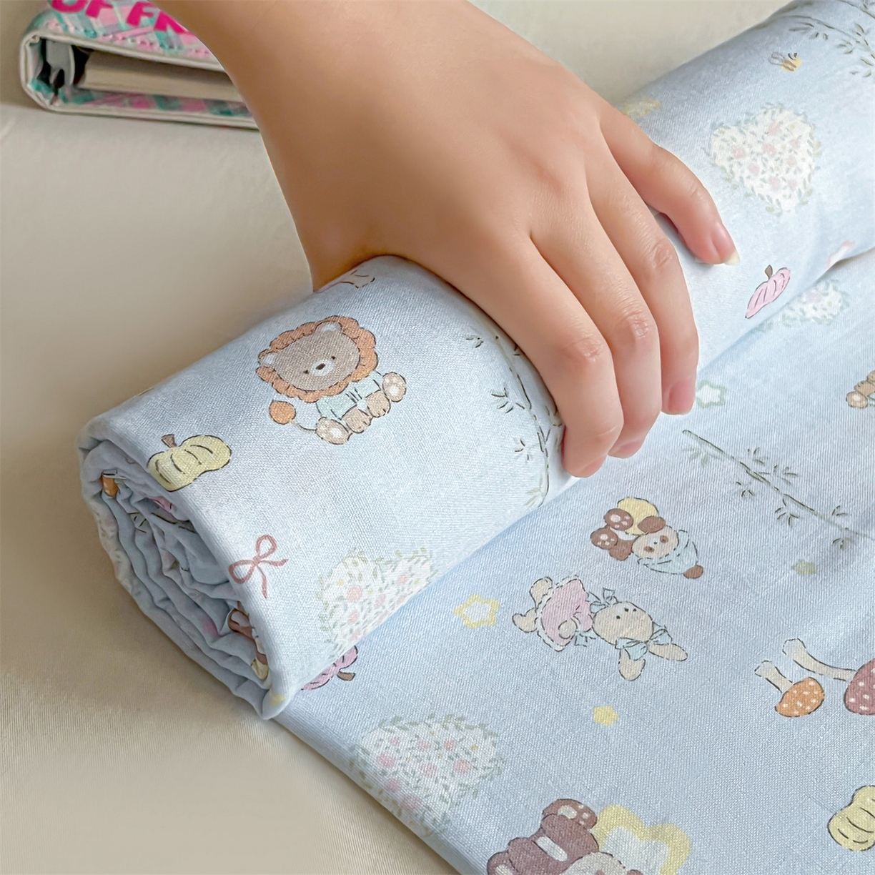 91家纺网 家纺一手货源 找家纺 名兮家居 2026新款全棉纯棉A类双层纱单床单 床单单件 双层纱-竹林派对