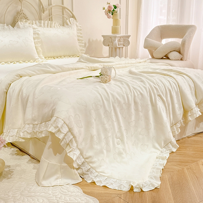 91家纺网 家纺一手货源 找家纺 优贝家纺 2026春夏新款提花水洗天丝冰丝天丝韩版夏被夏凉被空调被四件套 蝶舞-白