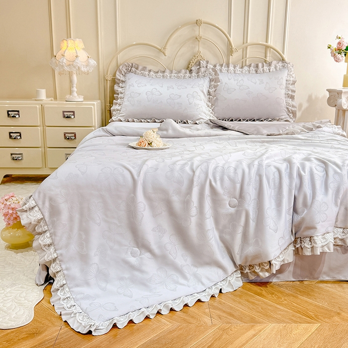 91家纺网 家纺一手货源 找家纺 优贝家纺 2026春夏新款提花水洗天丝冰丝天丝韩版夏被夏凉被空调被四件套 蝶舞-灰