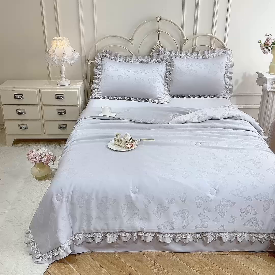 91家纺网 家纺一手货源 找家纺 优贝家纺 2026春夏新款提花水洗天丝冰丝天丝韩版夏被夏凉被空调被四件套 蝶舞-灰