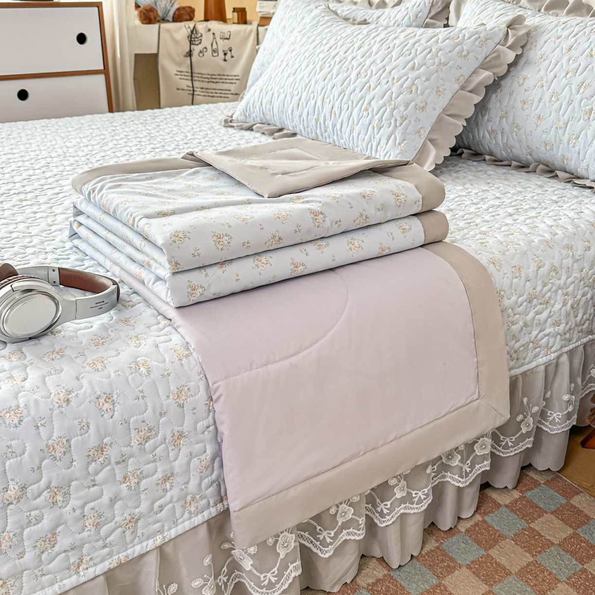 91家纺网 家纺一手货源 找家纺 （总）雅眠居 2026直播爆款双层蕾丝花边夏被款床盖款四件套