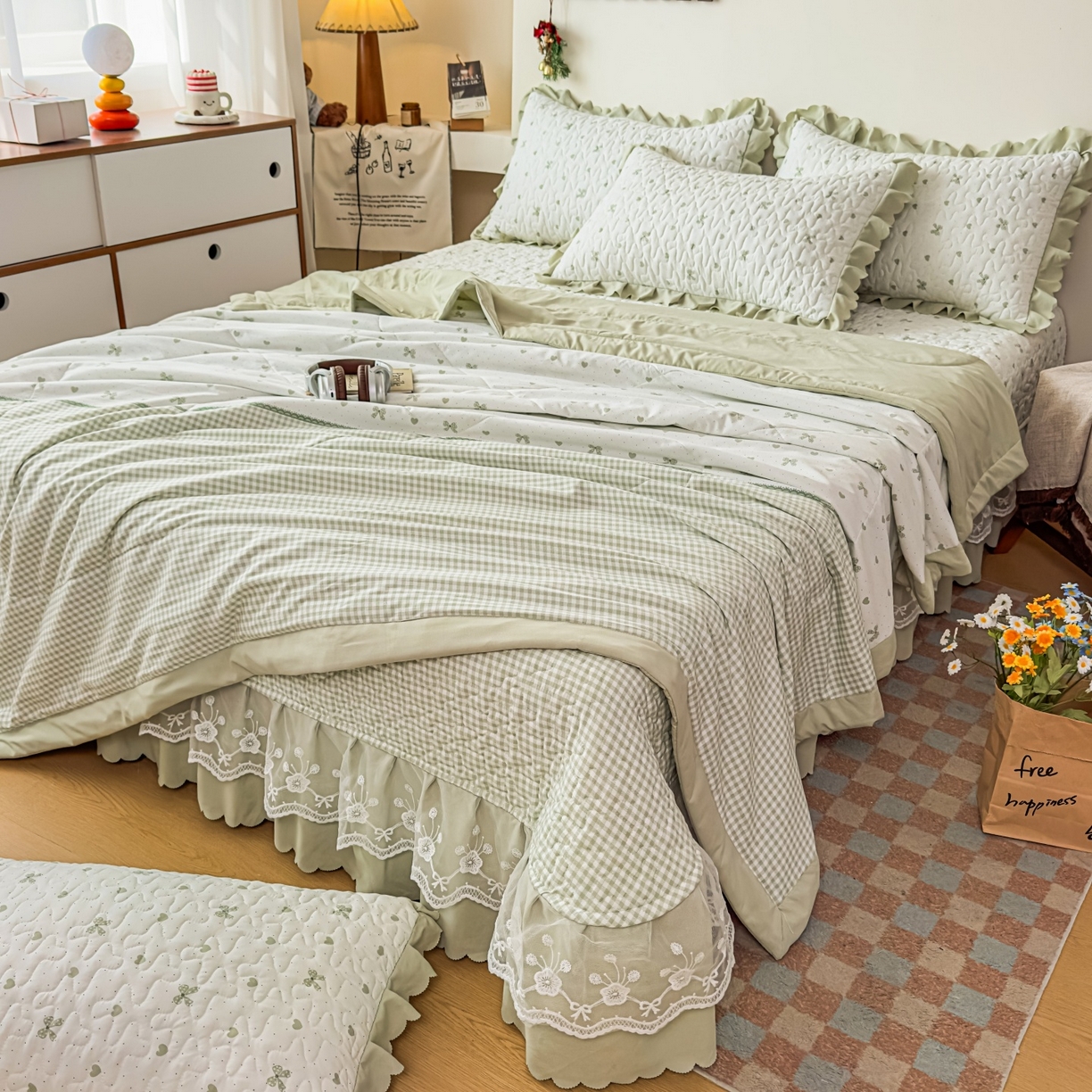 91家纺网 家纺一手货源 找家纺 雅眠居 2026直播爆款双层蕾丝花边夏被款床盖款四件套 彩格-绿