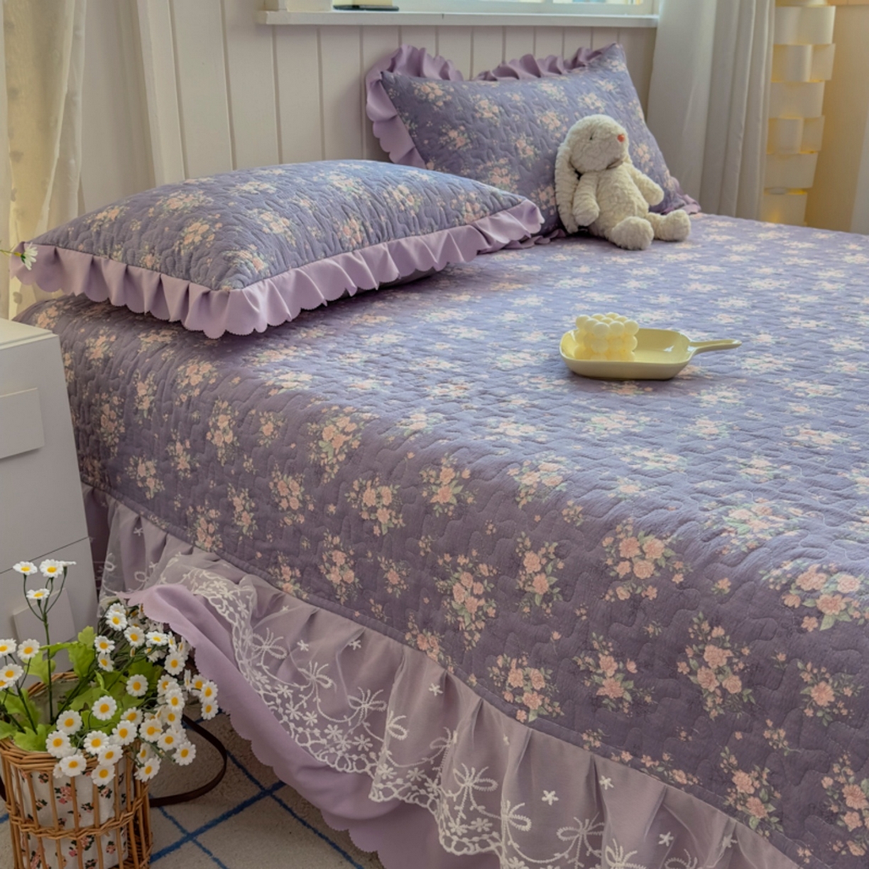 91家纺网 家纺一手货源 找家纺 雅眠居 2026直播爆款双层蕾丝花边夏被款床盖款四件套 豆蔻