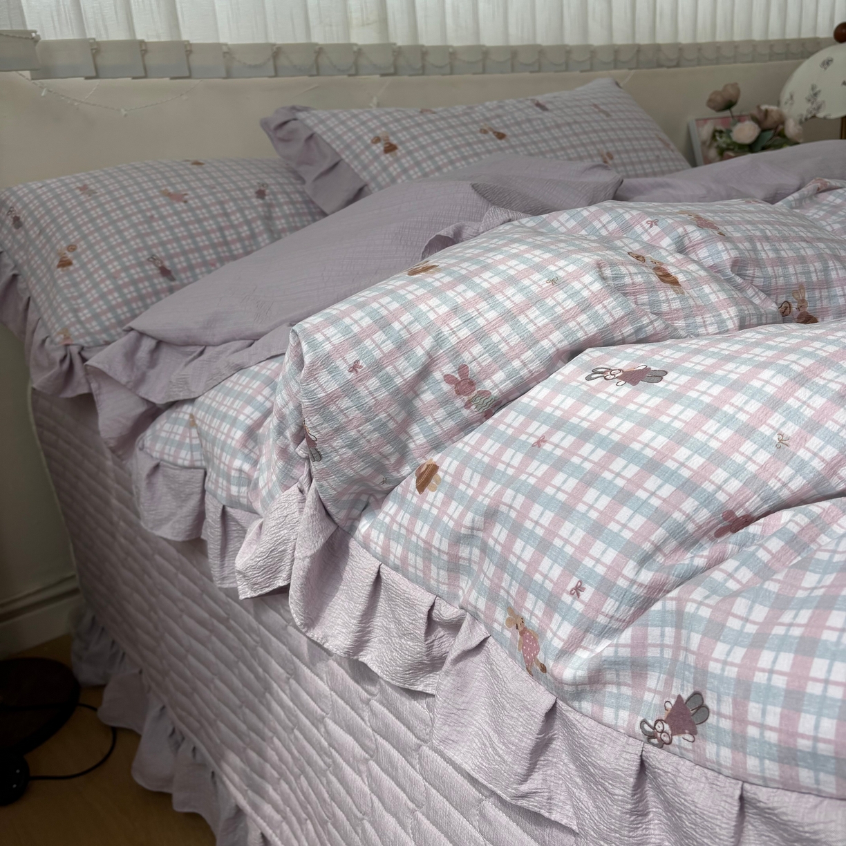 91家纺网 家纺一手货源 找家纺 （总）麦朵家居 2026新款花边款皱皱纱床盖款四件套水洗棉小清新三件套