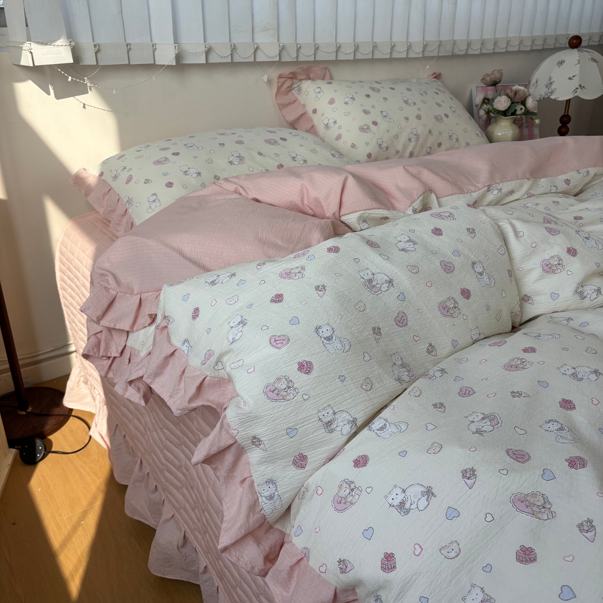 91家纺网 家纺一手货源 找家纺 （总）麦朵家居 2026新款花边款皱皱纱床盖款四件套水洗棉小清新三件套