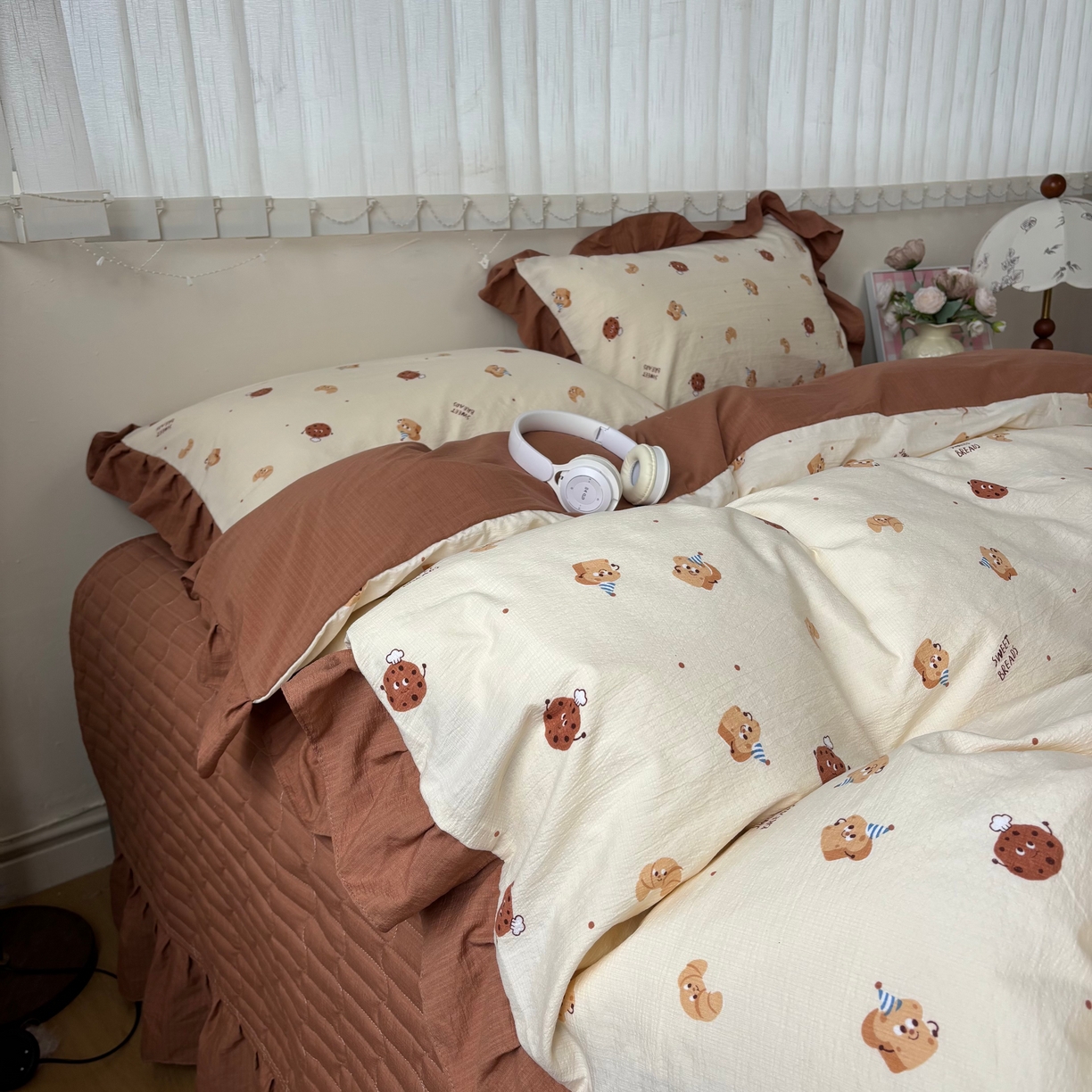 麦朵家居 2026新款花边款皱皱纱床盖款四件套水洗棉小清新三件套 曲奇芝士