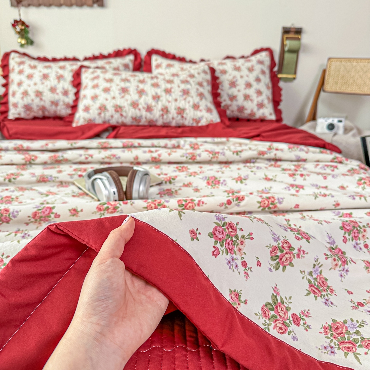 91家纺网 家纺一手货源 找家纺 雅眠居 2026直播爆款双层蕾丝花边夏被款床盖款四件套 花语