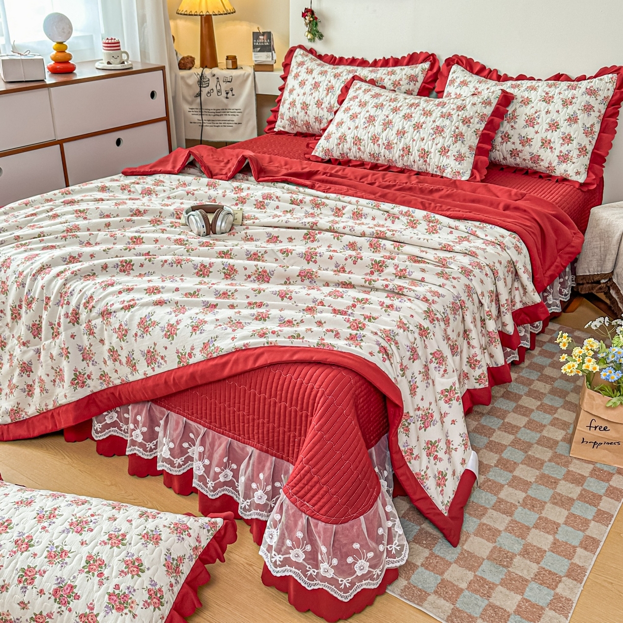 91家纺网 家纺一手货源 找家纺 雅眠居 2026直播爆款双层蕾丝花边夏被款床盖款四件套 花语