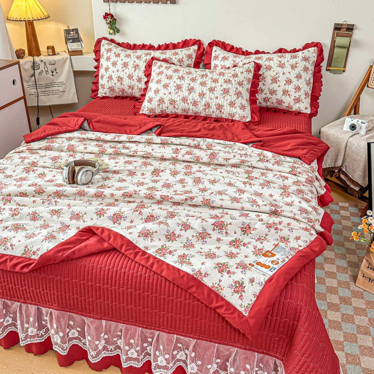 91家纺网 家纺一手货源 找家纺 雅眠居 2026直播爆款双层蕾丝花边夏被款床盖款四件套 花语