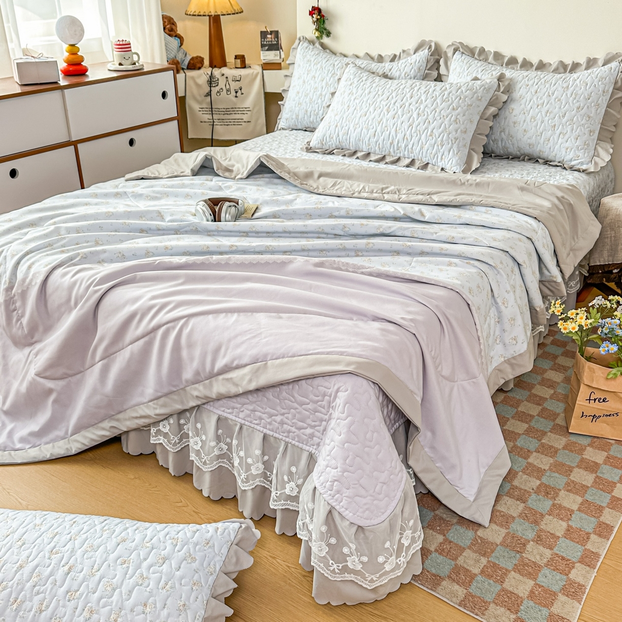 91家纺网 家纺一手货源 找家纺 雅眠居 2026直播爆款双层蕾丝花边夏被款床盖款四件套 秘境-灰