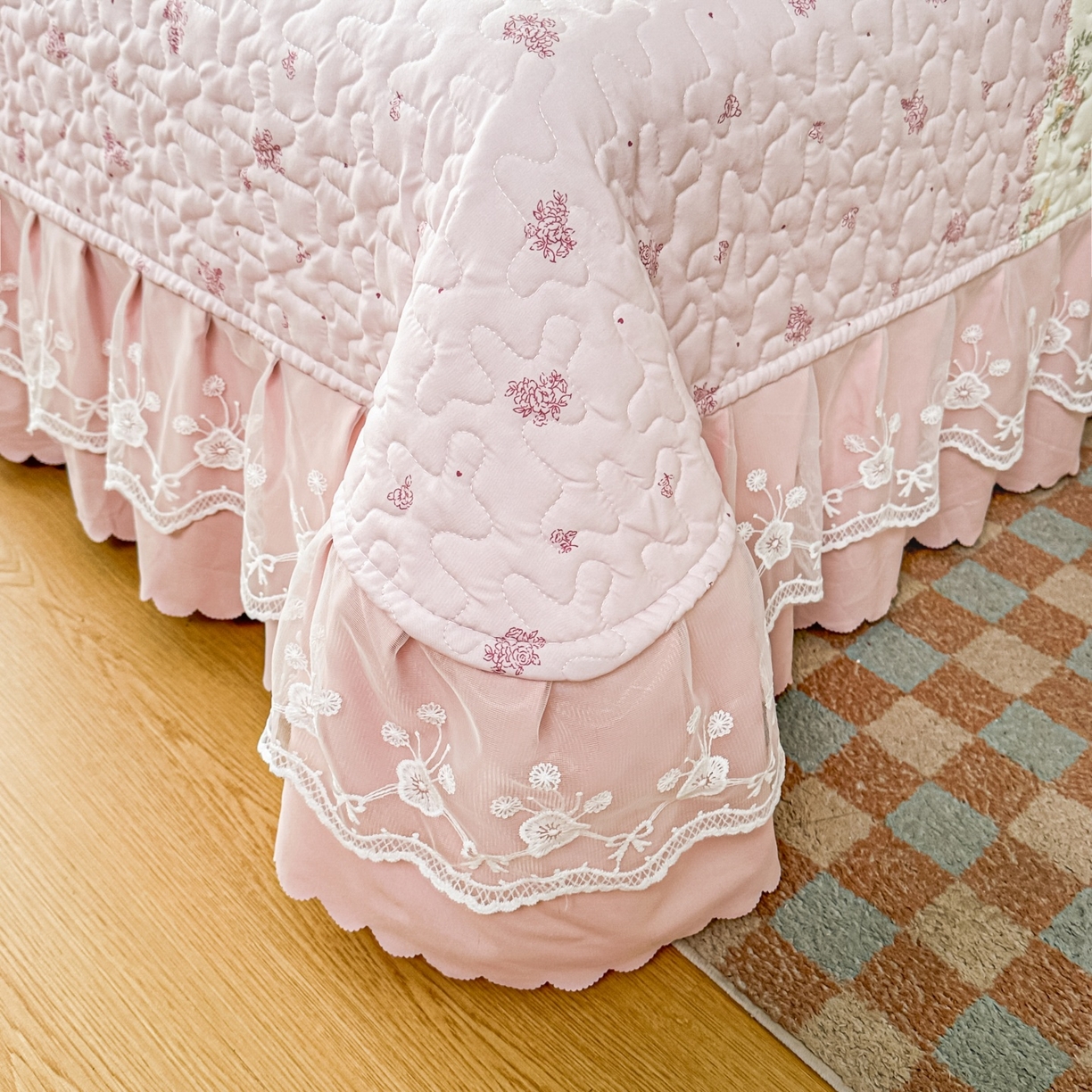 91家纺网 家纺一手货源 找家纺 雅眠居 2026直播爆款双层蕾丝花边夏被款床盖款四件套 诗意