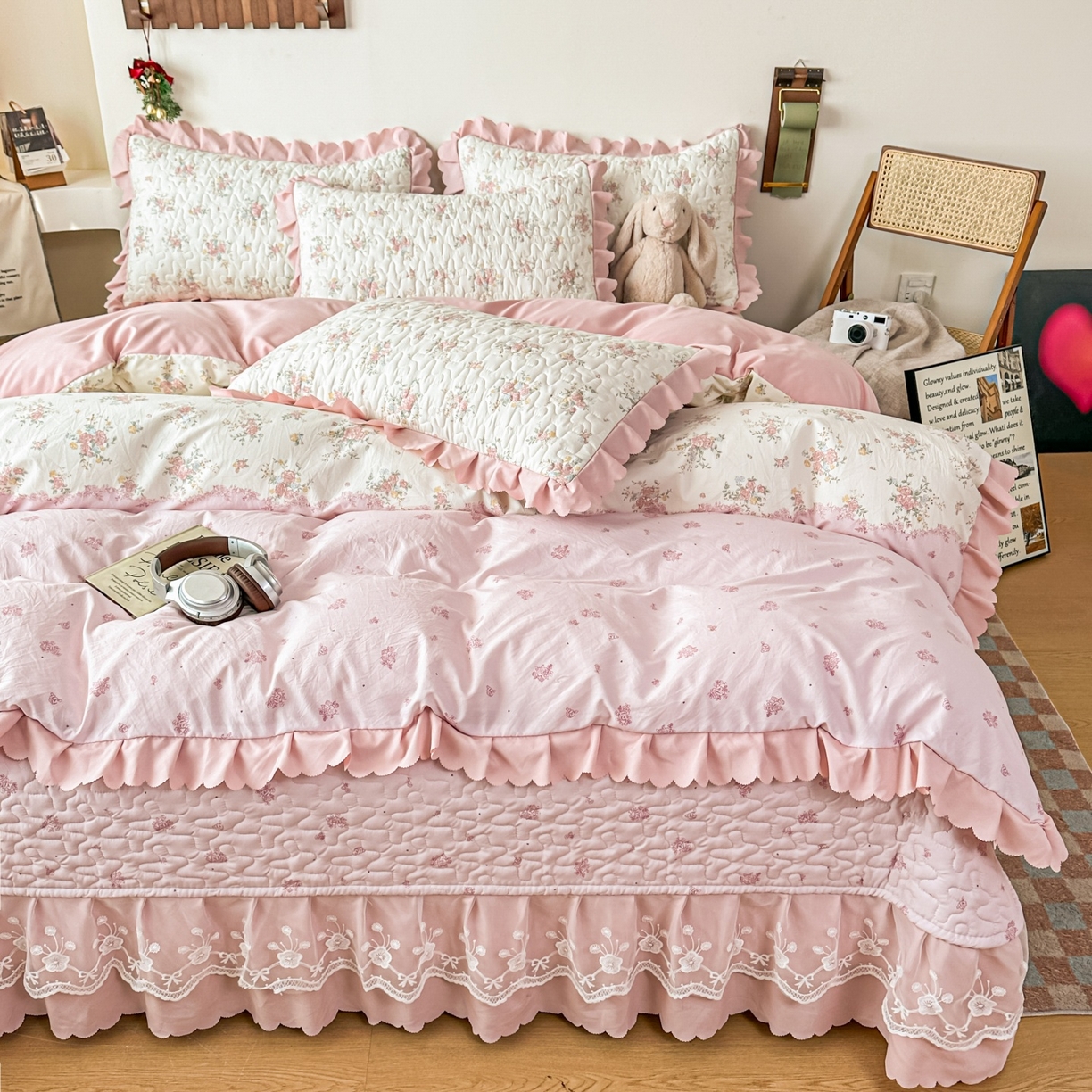 91家纺网 家纺一手货源 找家纺 雅眠居 2026直播爆款双层蕾丝花边夏被款床盖款四件套 诗意