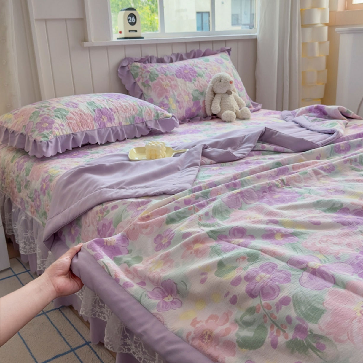 91家纺网 家纺一手货源 找家纺 雅眠居 2026直播爆款双层蕾丝花边夏被款床盖款四件套 夏花