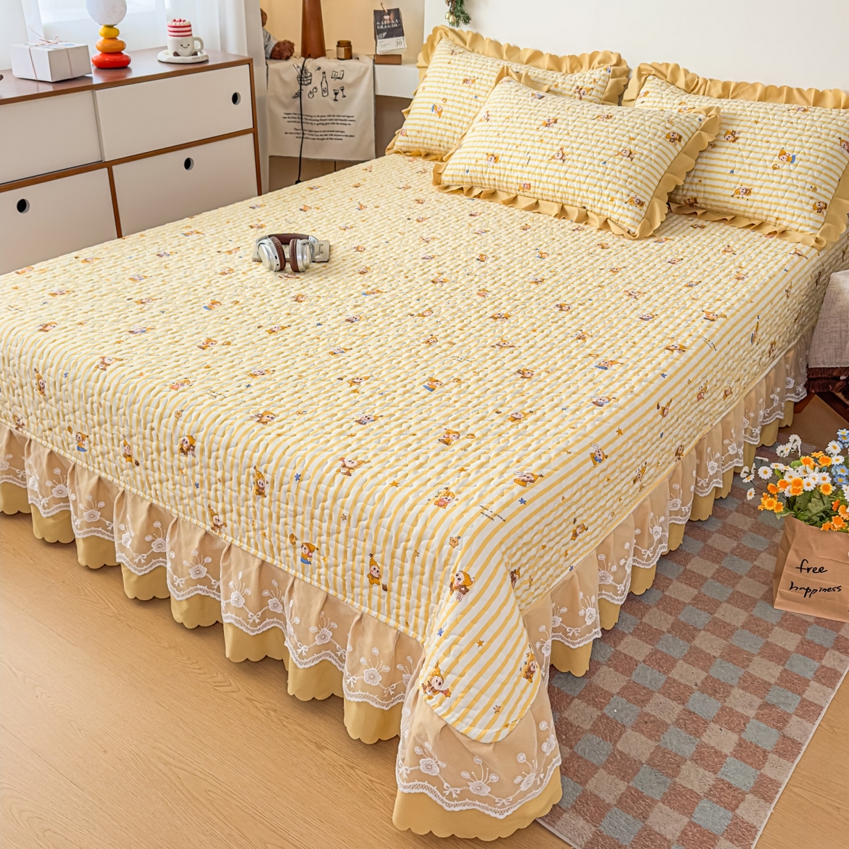 91家纺网 家纺一手货源 找家纺 雅眠居 2026直播爆款双层蕾丝花边夏被款床盖款四件套 小福星