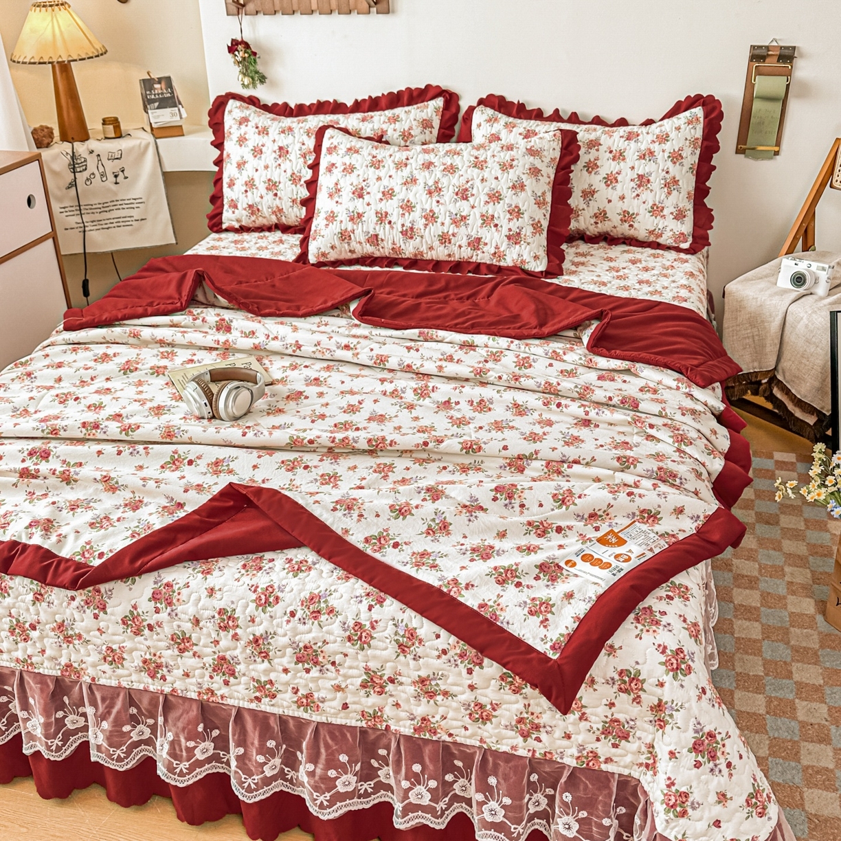 91家纺网 家纺一手货源 找家纺 雅眠居 2026直播爆款双层蕾丝花边夏被款床盖款四件套 胭花集