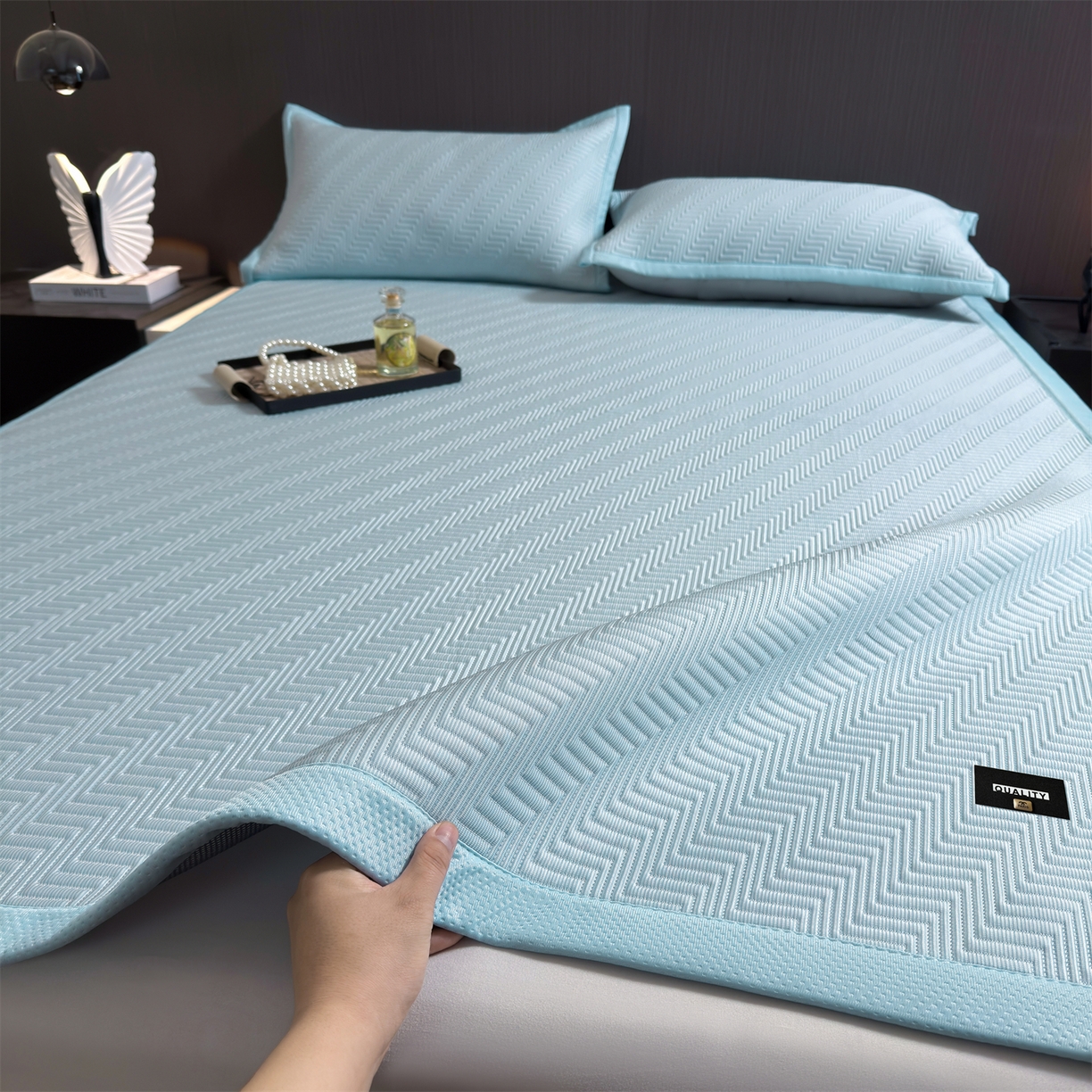 91家纺网 家纺一手货源 找家纺 （总）慕木家纺 2026新款A类高克重三明治复合乙纶提花冰豆豆凉席床笠冰棱斜纹系列（提供买家秀）