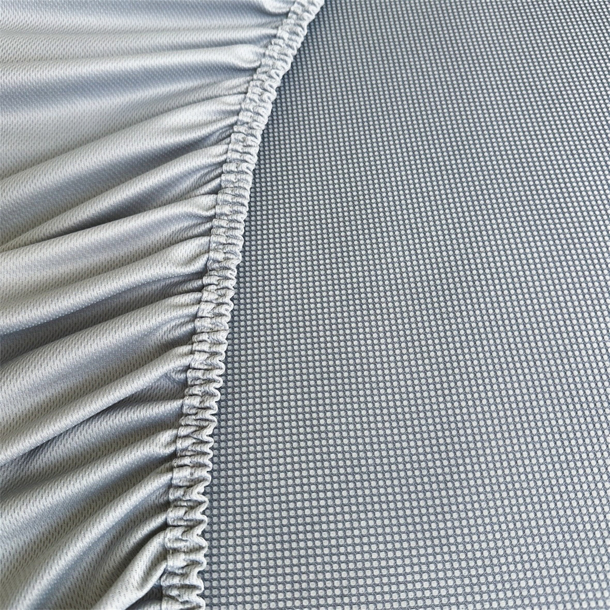 91家纺网 家纺一手货源 找家纺 慕木家纺 2026新款A类高克重三明治复合乙纶提花冰豆豆凉席床笠冰棱斜纹系列（提供买家秀） 冰棱斜纹-蓝床笠款