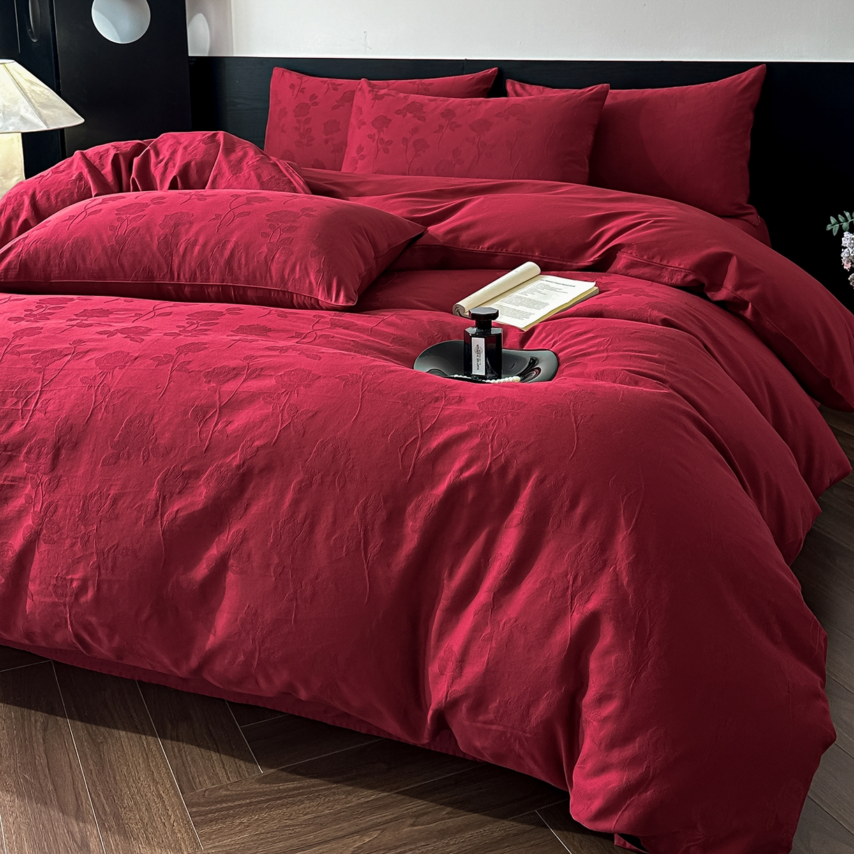 91家纺网 家纺一手货源 找家纺 优悦生活馆 2026新款60s全棉纯棉婚庆提花四件套（提供买家秀） 岁月留声