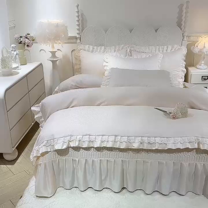 91家纺网 家纺一手货源 找家纺 优贝家纺 2026春夏新款提花水洗天丝冰丝天丝韩版夹棉床盖四件套 梵希-米白