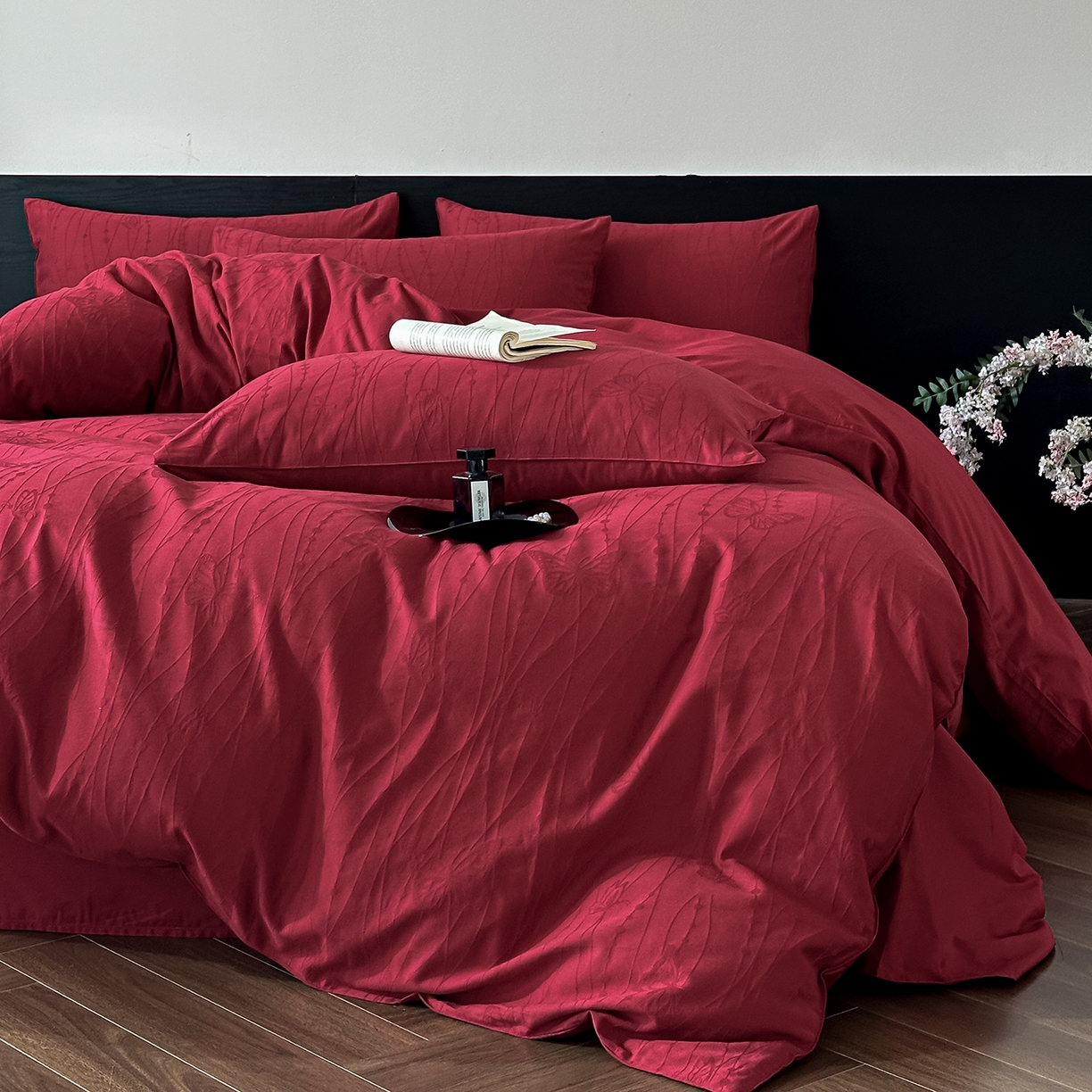 91家纺网 家纺一手货源 找家纺 优悦生活馆 2026新款60s全棉纯棉婚庆提花四件套（提供买家秀） 蝶梦