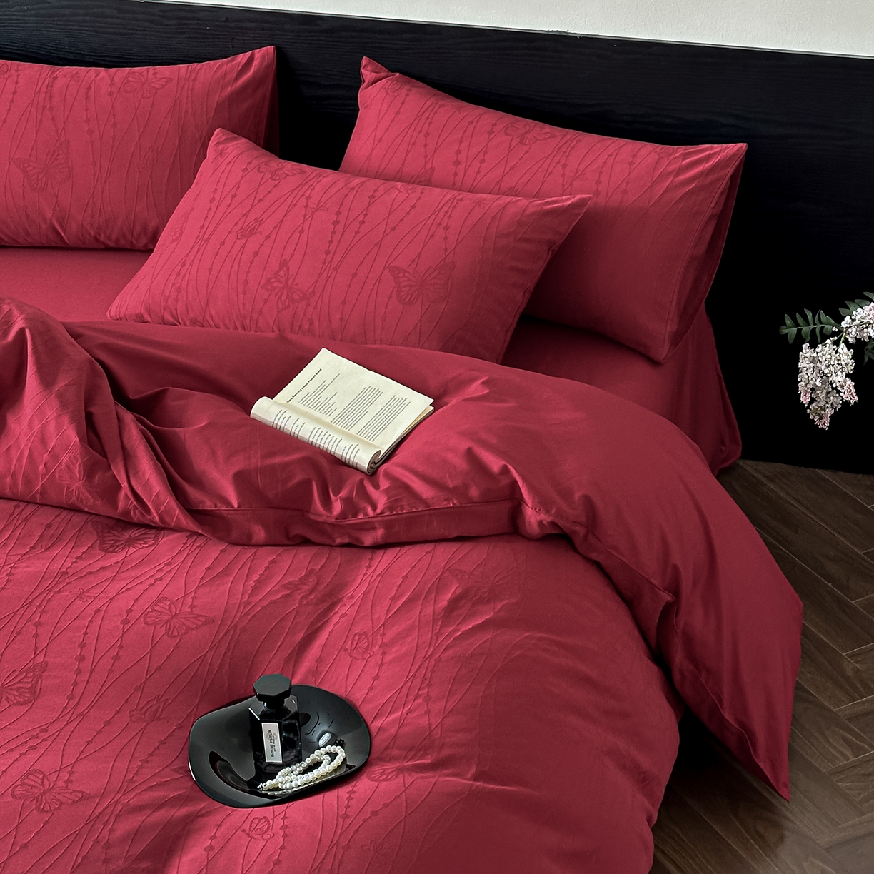 91家纺网 家纺一手货源 找家纺 优悦生活馆 2026新款60s全棉纯棉婚庆提花四件套（提供买家秀） 蝶梦