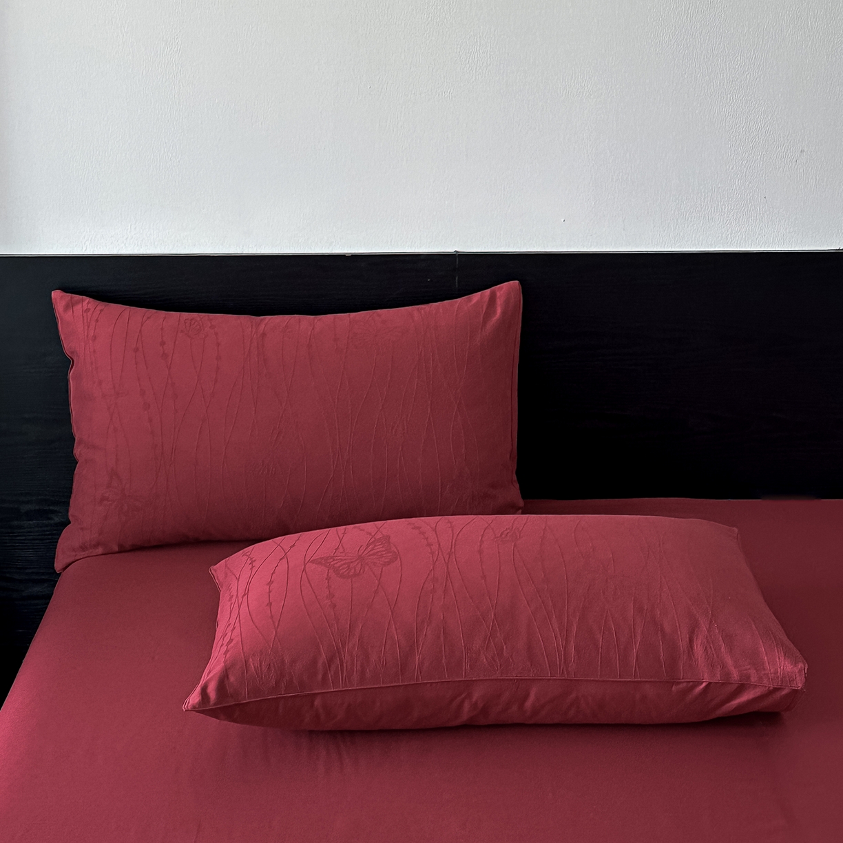 91家纺网 家纺一手货源 找家纺 优悦生活馆 2026新款60s全棉纯棉婚庆提花四件套（提供买家秀） 蝶梦