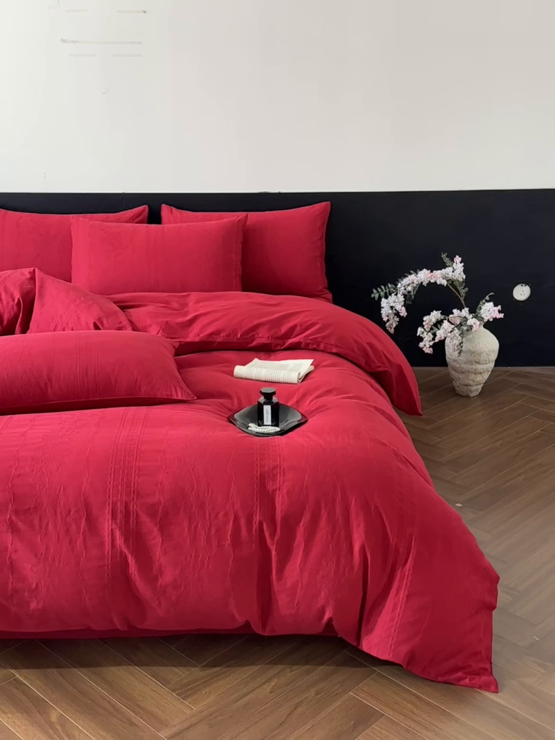 91家纺网 家纺一手货源 找家纺 优悦生活馆 2026新款60s全棉纯棉婚庆提花四件套（提供买家秀） 花漾甜心