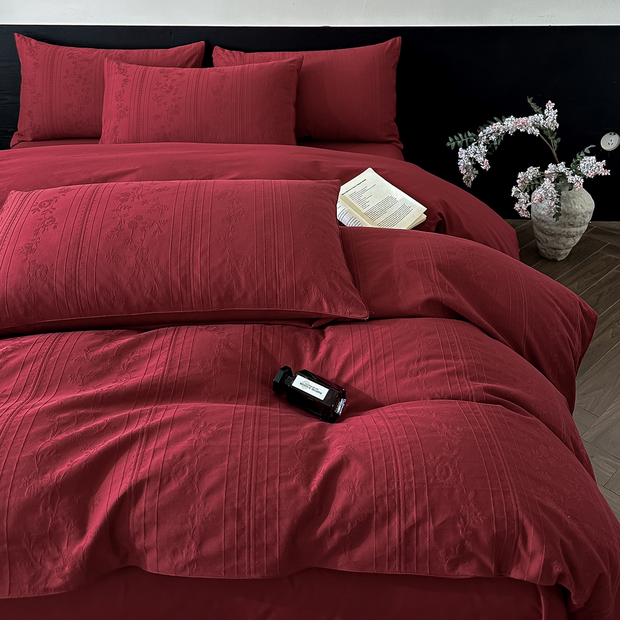 91家纺网 家纺一手货源 找家纺 优悦生活馆 2026新款60s全棉纯棉婚庆提花四件套（提供买家秀） 沁香