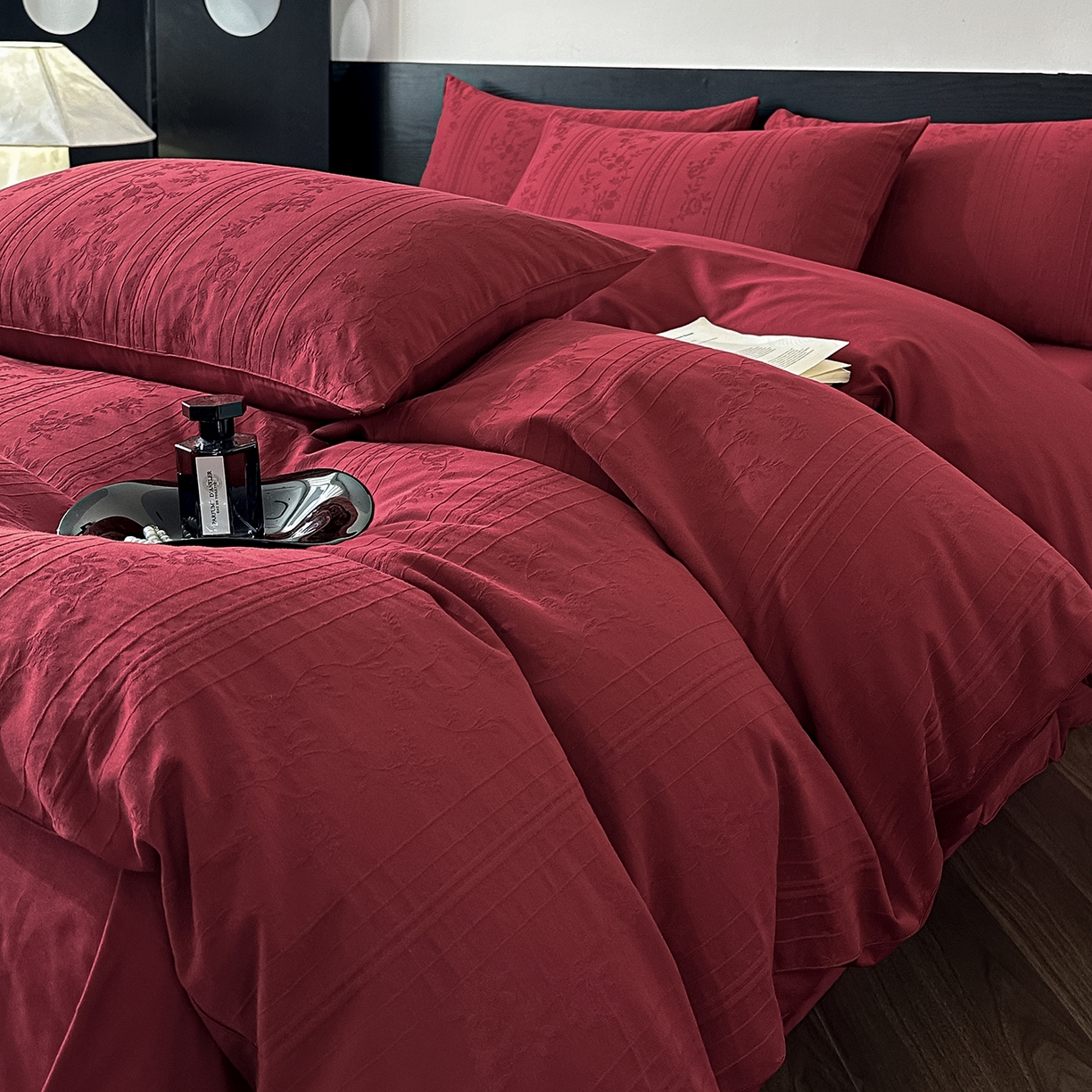 91家纺网 家纺一手货源 找家纺 优悦生活馆 2026新款60s全棉纯棉婚庆提花四件套（提供买家秀） 沁香