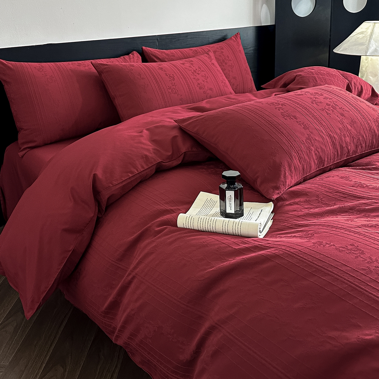 91家纺网 家纺一手货源 找家纺 优悦生活馆 2026新款60s全棉纯棉婚庆提花四件套（提供买家秀） 沁香