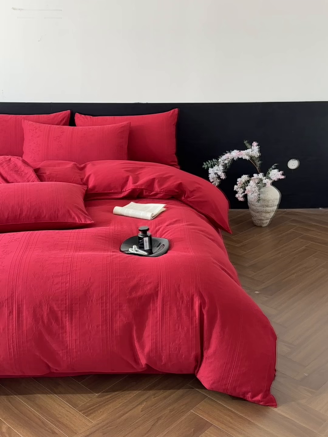 91家纺网 家纺一手货源 找家纺 优悦生活馆 2026新款60s全棉纯棉婚庆提花四件套（提供买家秀） 沁香