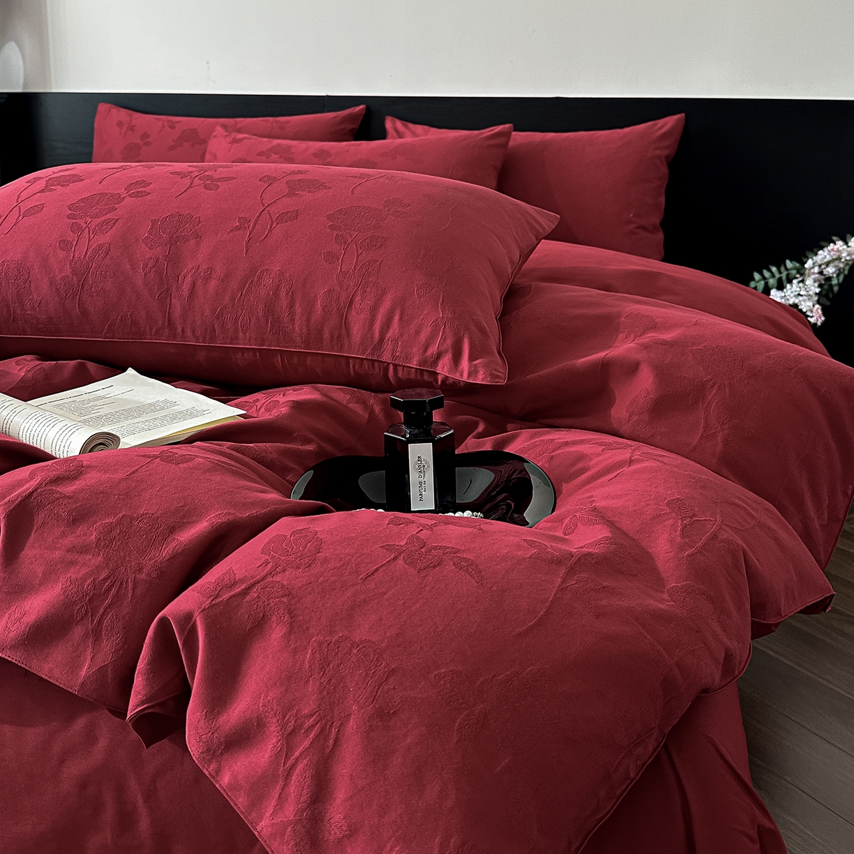 91家纺网 家纺一手货源 找家纺 优悦生活馆 2026新款60s全棉纯棉婚庆提花四件套（提供买家秀） 岁月留声