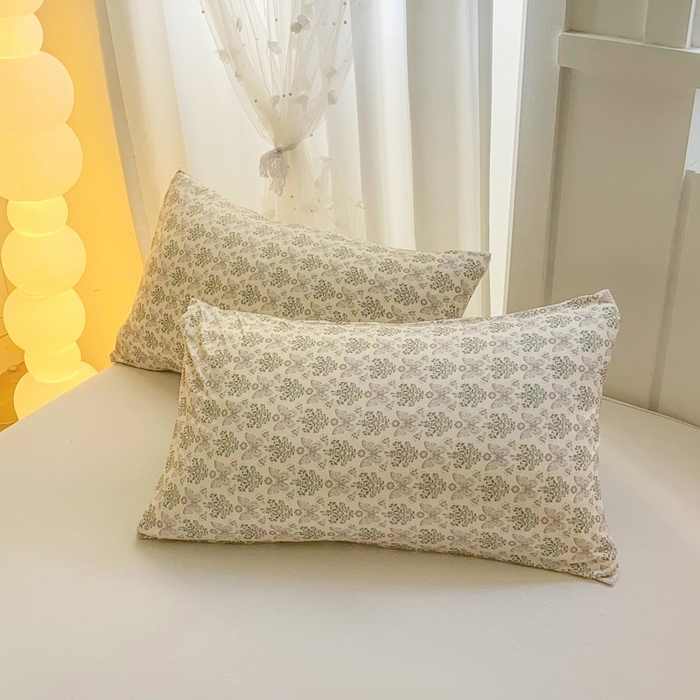 91家纺网 家纺一手货源 找家纺 恋之巢家纺 2026新款四季款可水洗牛奶丝针织棉夏被大豆夏凉被空调被可机洗薄被子被芯直播外贸专供大豆被夏被 蝶梦-软糯