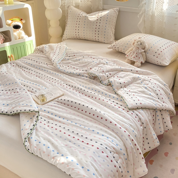 91家纺网 家纺一手货源 找家纺 恋之巢家纺 2026新款四季款可水洗牛奶丝针织棉夏被大豆夏凉被空调被可机洗薄被子被芯直播外贸专供大豆被夏被 爱心-软糯款