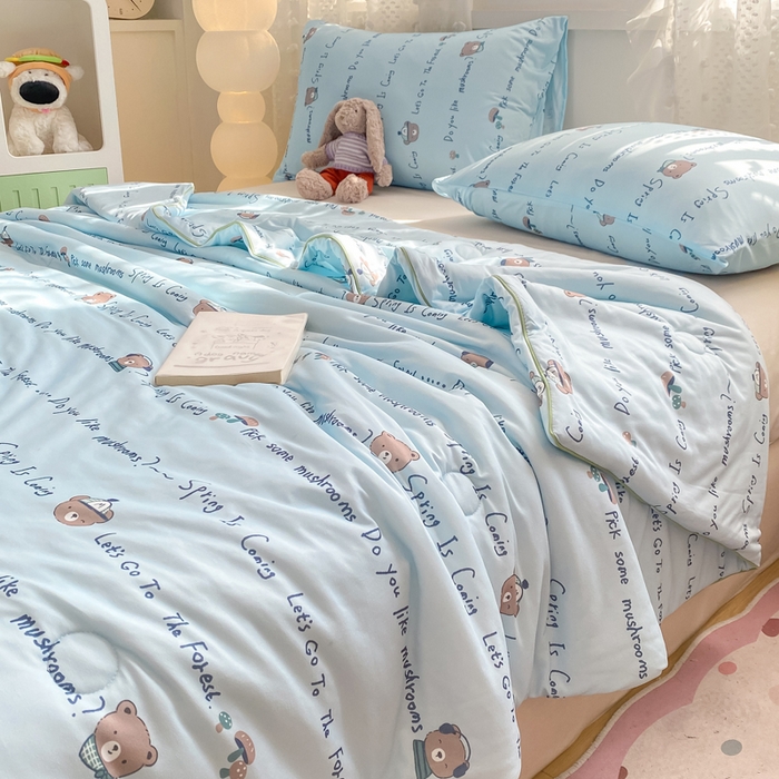 91家纺网 家纺一手货源 找家纺 恋之巢家纺 2026新款四季款可水洗牛奶丝针织棉夏被大豆夏凉被空调被可机洗薄被子被芯直播外贸专供大豆被夏被 布朗熊-软糯款