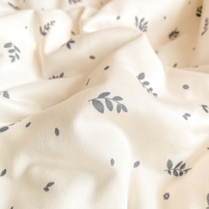 91家纺网 家纺一手货源 找家纺 恋之巢家纺 2026新款四季款可水洗牛奶丝针织棉夏被大豆夏凉被空调被可机洗薄被子被芯直播外贸专供大豆被夏被 叶子-软糯款