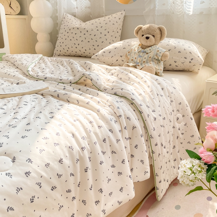 91家纺网 家纺一手货源 找家纺 恋之巢家纺 2026新款四季款可水洗牛奶丝针织棉夏被大豆夏凉被空调被可机洗薄被子被芯直播外贸专供大豆被夏被 叶子-软糯款