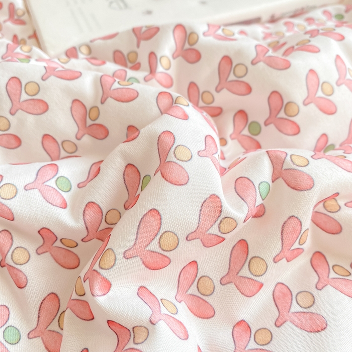 91家纺网 家纺一手货源 找家纺 恋之巢家纺 2026新款四季款可水洗牛奶丝针织棉夏被大豆夏凉被空调被可机洗薄被子被芯直播外贸专供大豆被夏被 仲夏-软糯款