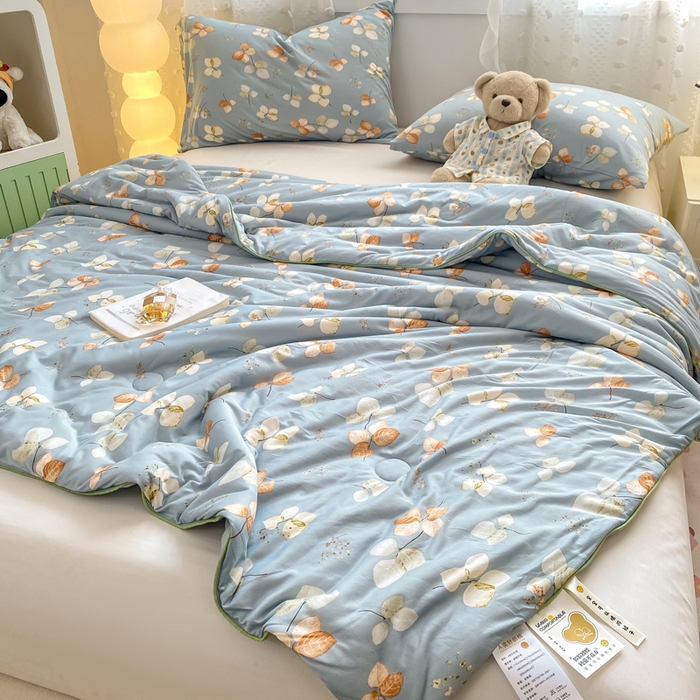 91家纺网 家纺一手货源 找家纺 恋之巢家纺 2026新款四季款可水洗牛奶丝针织棉夏被大豆夏凉被空调被可机洗薄被子被芯直播外贸专供大豆被夏被 叶子 兰-软糯款