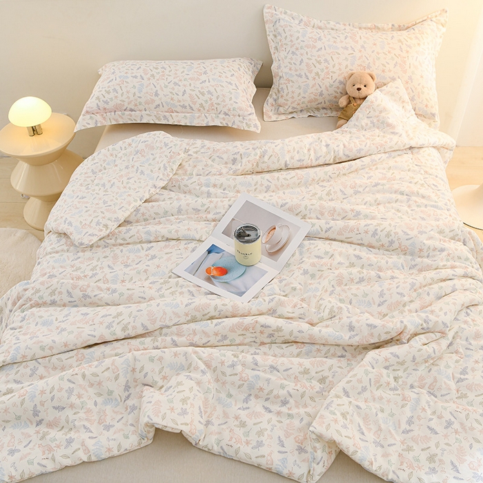 91家纺网 家纺一手货源 找家纺 珍贝家纺 2026新款全棉双层纱夏被被子被芯 格林童话