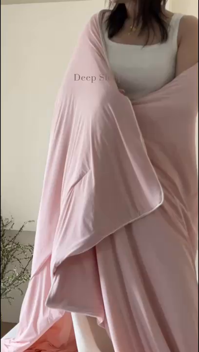 91家纺网 家纺一手货源 找家纺 伟邦枕芯 2026新款星球深睡POR2控温夏凉被空调被 珊瑚粉