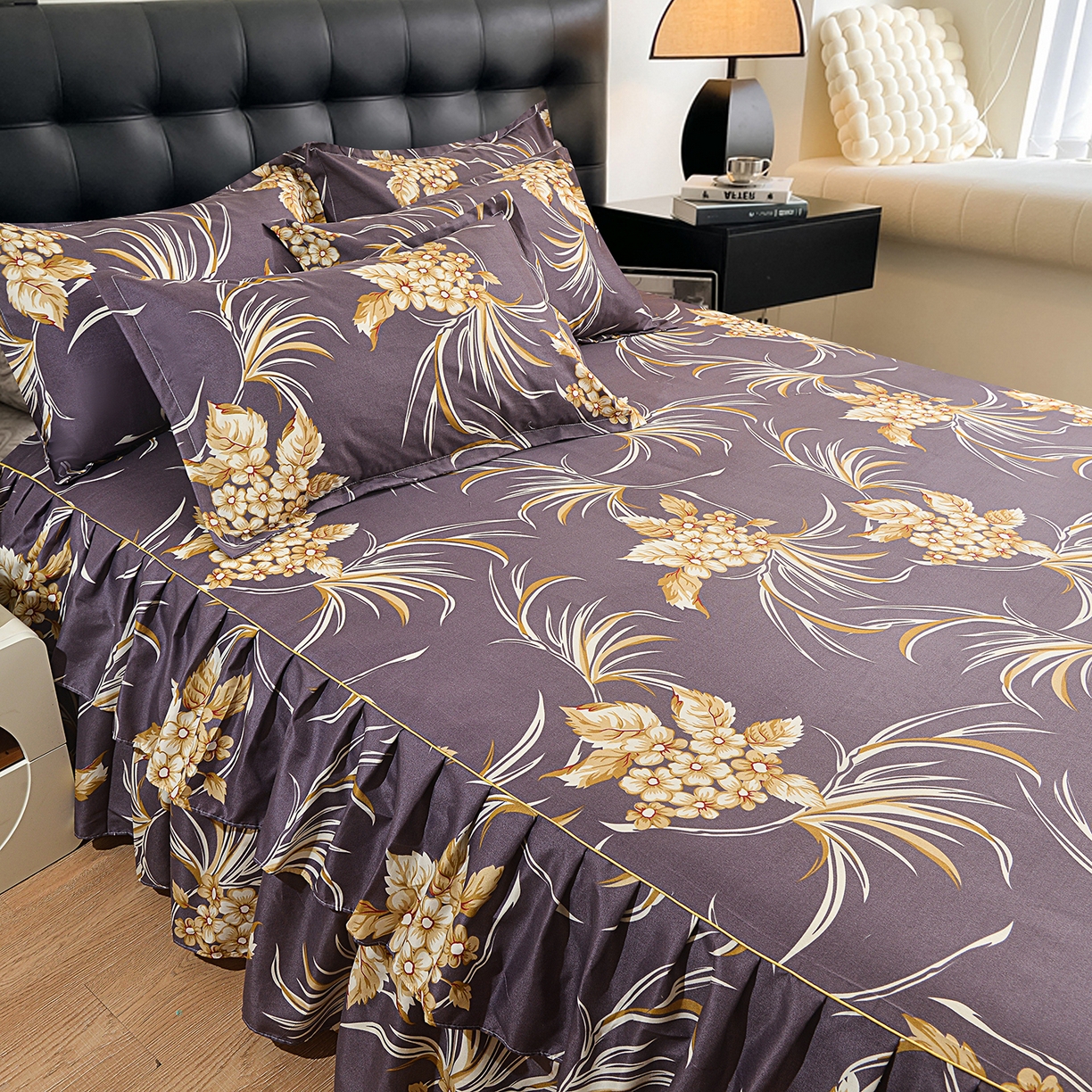 91家纺网 家纺一手货源 找家纺 小雨家纺 2026年跨境电商芦荟棉床裙床罩三件套单品 紫韵兰香