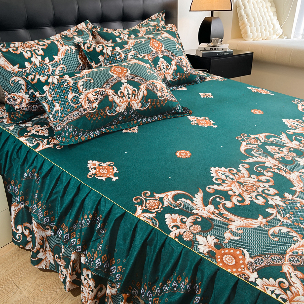 91家纺网 家纺一手货源 找家纺 小雨家纺 2026年跨境电商芦荟棉床裙床罩三件套单品 鎏金织锦