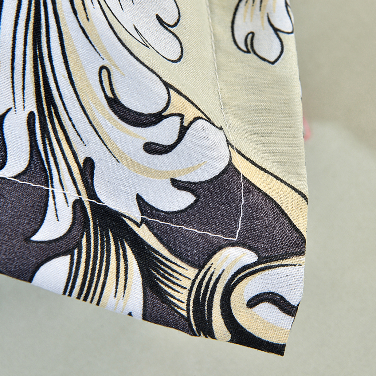 91家纺网 家纺一手货源 找家纺 小雨家纺 2026年跨境电商芦荟棉床裙床罩三件套单品 古堡绮梦