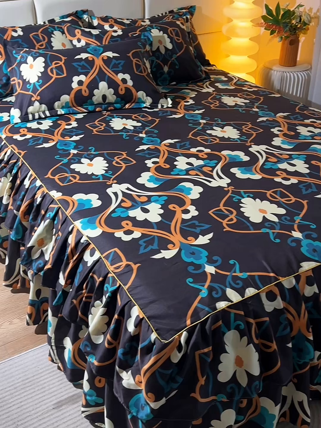 91家纺网 家纺一手货源 找家纺 小雨家纺 2026年跨境电商芦荟棉床裙床罩三件套单品 夜阑繁花