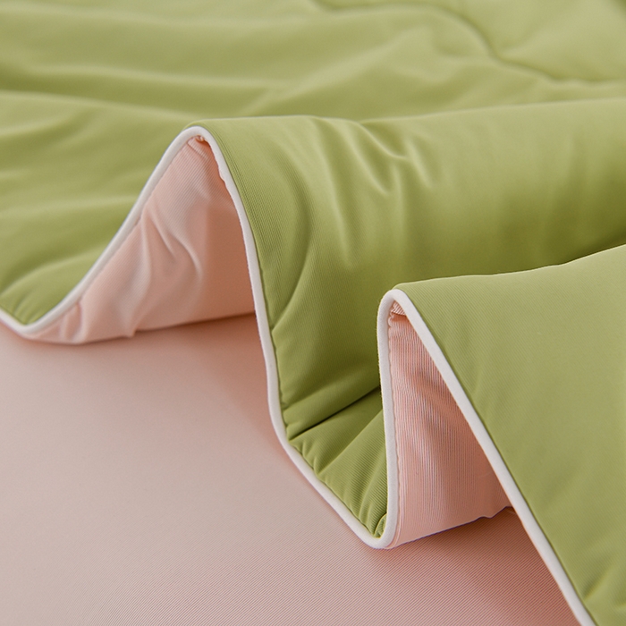 91家纺网 家纺一手货源 找家纺 珍贝家纺 2026新款A类清凉冰丝印花夏凉被被子被芯 素年锦时