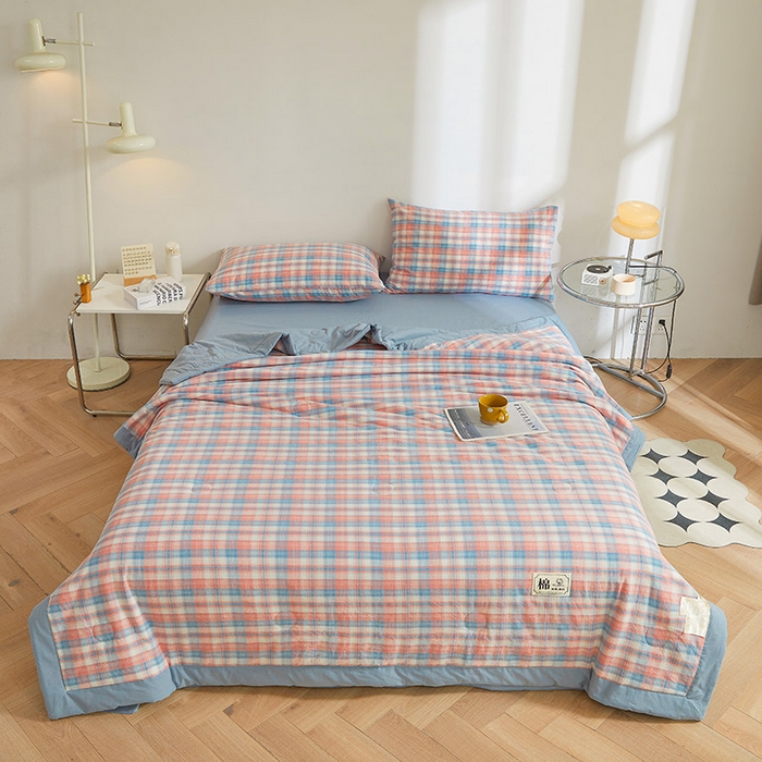 91家纺网 家纺一手货源 找家纺 晓时候 2026新款无印风100%新疆棉花被全棉夏被纯棉夏凉被空调被夏季被子被芯 炫彩粉