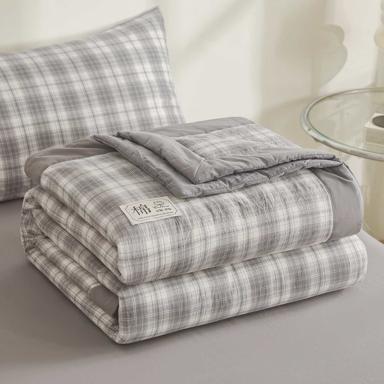 91家纺网 家纺一手货源 找家纺 晓时候 2026新款无印风100%新疆棉花被全棉夏被纯棉夏凉被空调被夏季被子被芯 可可灰