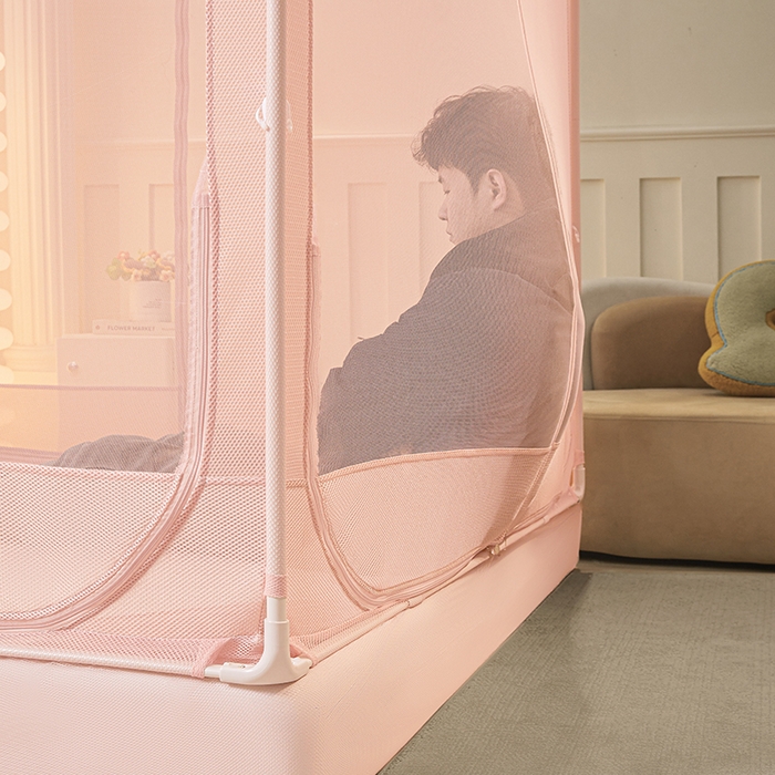 91家纺网 家纺一手货源 找家纺 雪姿家纺 2026新款T+U型刺绣花边床笠回底款三开门外穿坐床蚊帐-坐床星星 刺绣花边星星-温馨粉玉