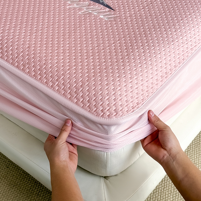 91家纺网 家纺一手货源 找家纺 （总）品乐家纺 2026新款A类乙伦PE轻奢提花学生宿舍软席凉豆豆床笠席